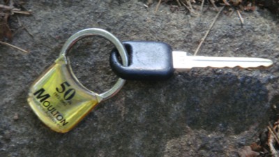 �found-car-key�